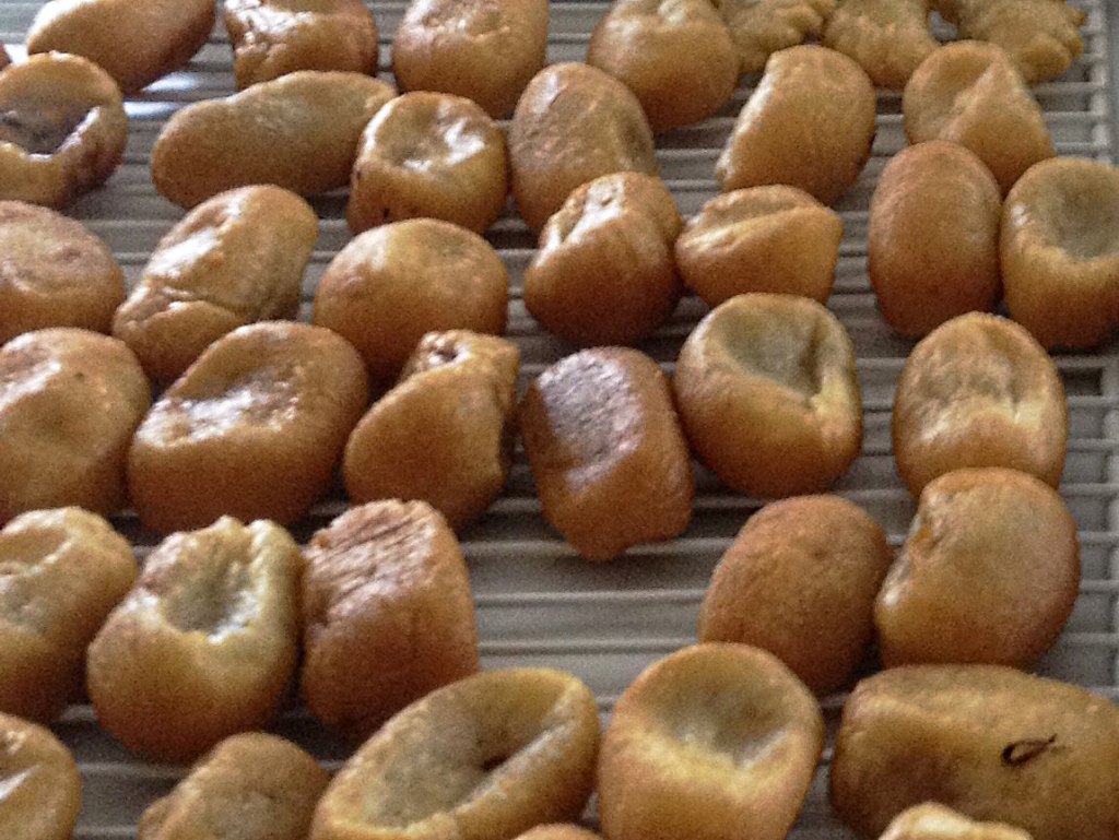 Hometown sweet and savoury glutinous rice dumplings (家乡咸水角) –  memories of my grandfather’s village at ZhongShan&nbsp;(中山)