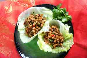 Chicken san choy bao with Chinese mushroom, bamboo and wood ear