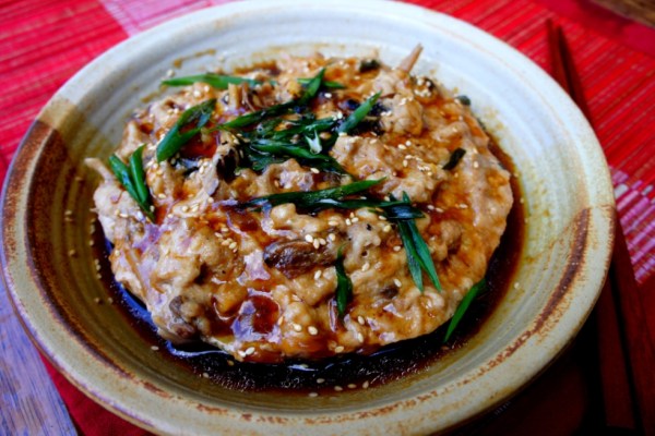 Chinese traditional steamed pork 'cake' 蒸肉餅 (gluten free)