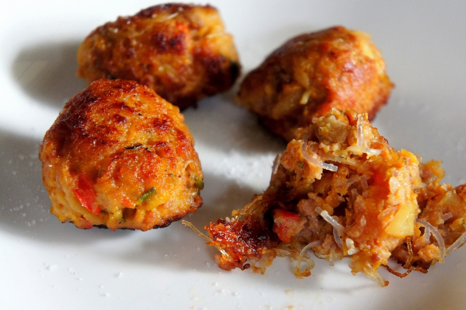 Golden beef balls with pumpkin, potato and herbs (FODMAP&nbsp;friendly)