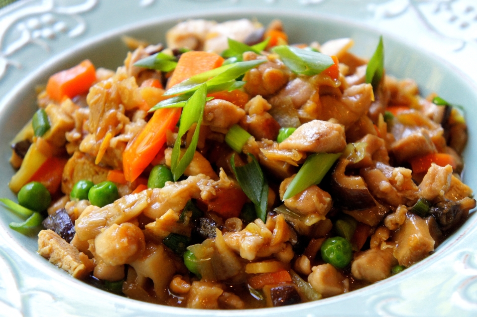 Chicken chop suey with Chinese vegetables, my father’s recollection of radish meals during the 1961 Great&nbsp;Famine
