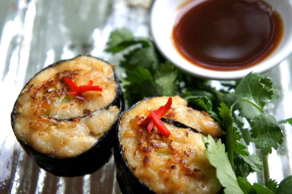 Pan fried whiting wrapped in seaweed (FODMAP&nbsp;friendly)