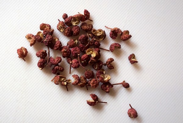 Sichuan pepper corns