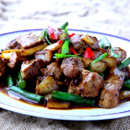 Vietnamese black pepper beef Bo Luc Lac