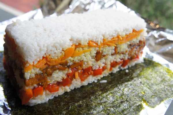 Sushi terrine with vegetables - wrapping with nori sheet