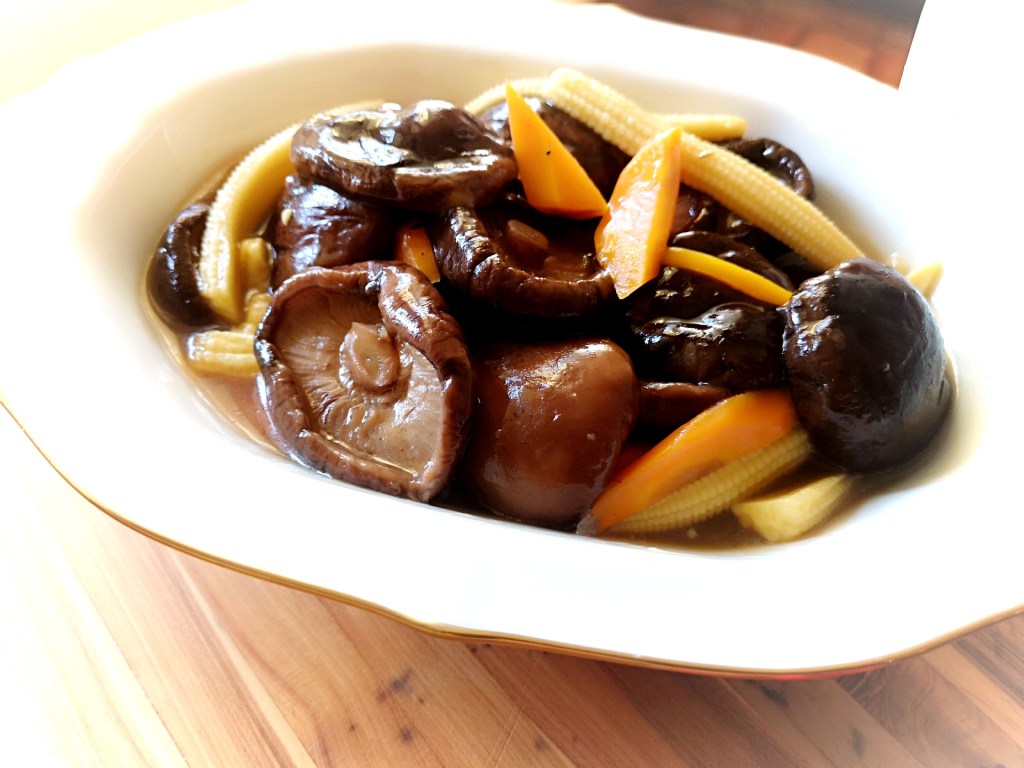 Braised Chinese mushrooms with oyster sauce, memories of Chinese New&nbsp;Year
