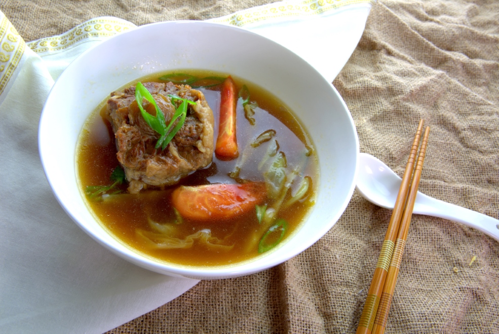 Asian style ox tail soup with cinnamon, clove, nutmeg and&nbsp;pepper